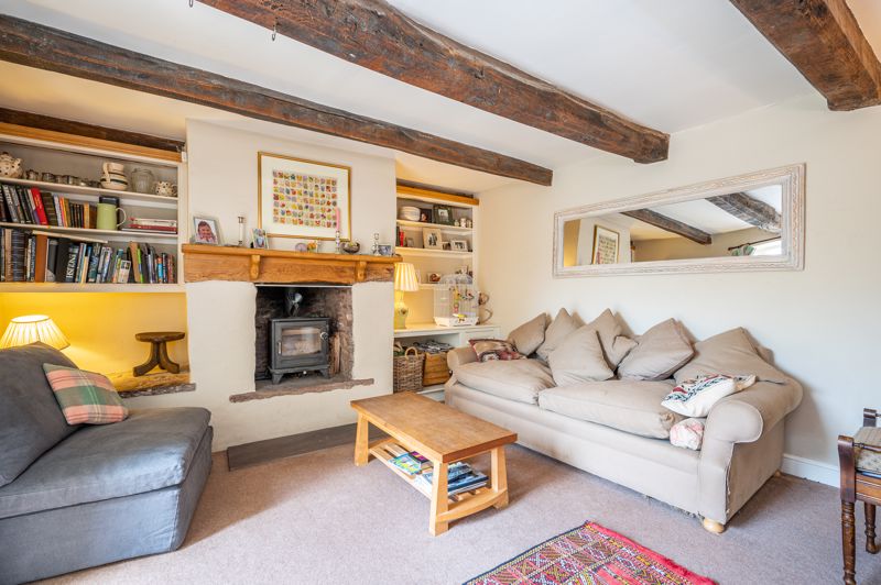 Sitting Room- click for photo gallery